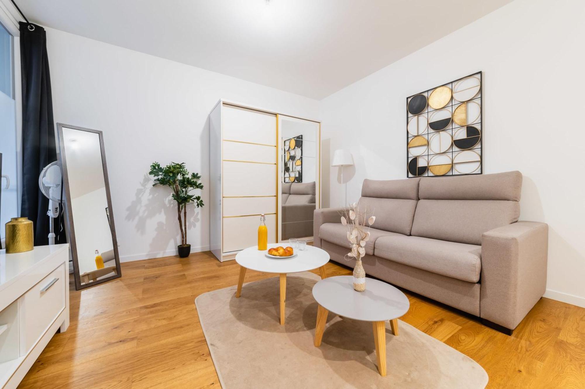 Studio Moderne Et Lumineux Pres De Montmartre - 2p * Parigi